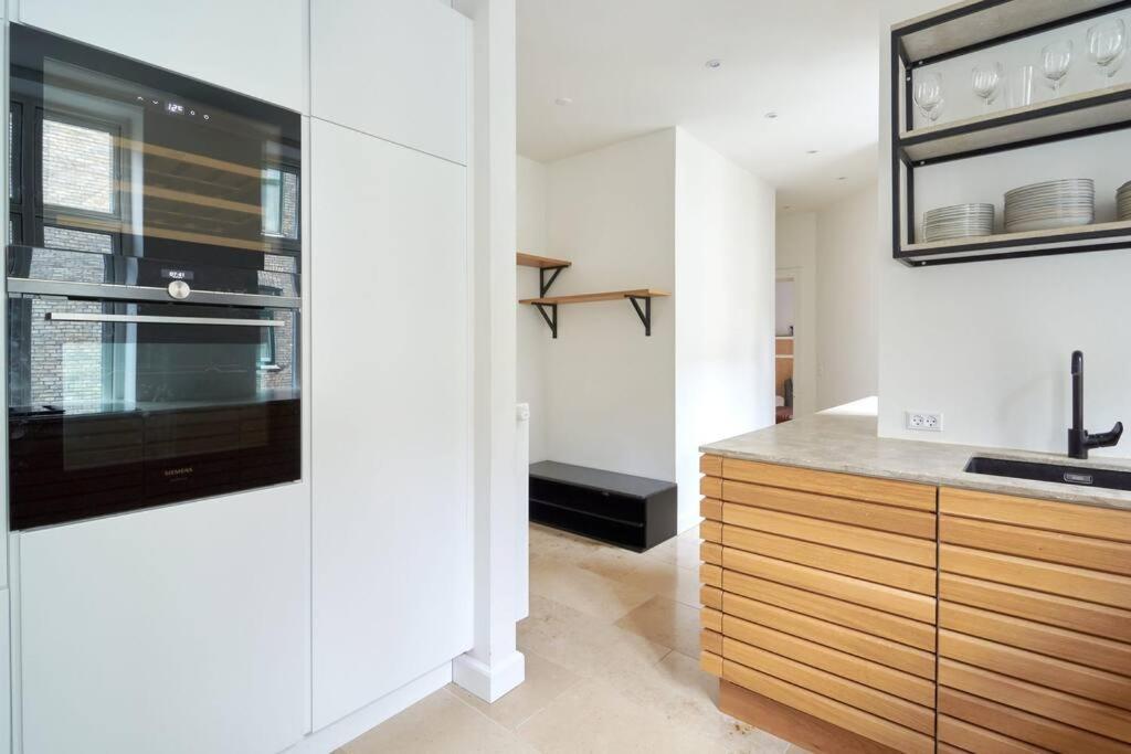 Spacious 3 Bedroom Manor Flat Next To Tivoli Copenaghen Esterno foto